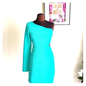 Step out with the cut out!